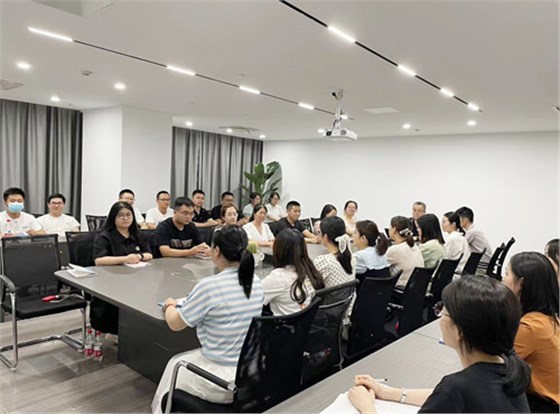 半年度述職暨二季度經(jīng)營分析會(huì)