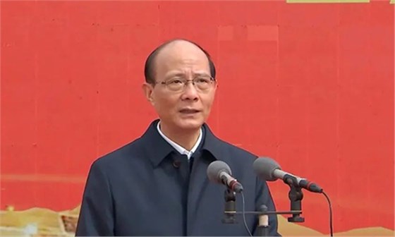 青海省委副書(shū)記、省長(zhǎng)吳曉軍致辭